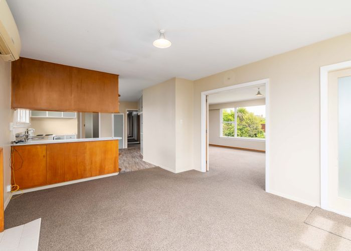  at 4 Chedworth Avenue, Bishopdale, Christchurch