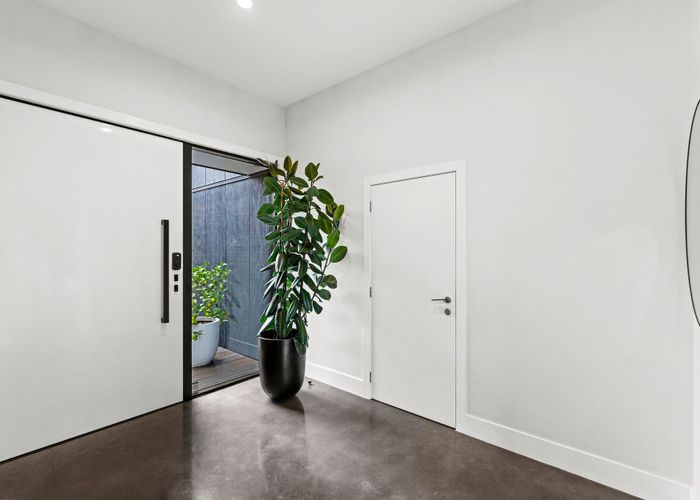  at 27 Mayfield Avenue, St. Albans, Christchurch City, Canterbury