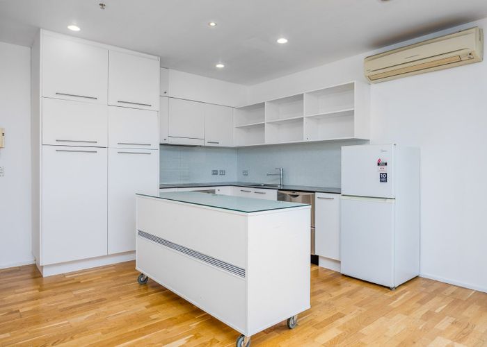  at 1401/30 Beach Road, City Centre, Auckland City, Auckland