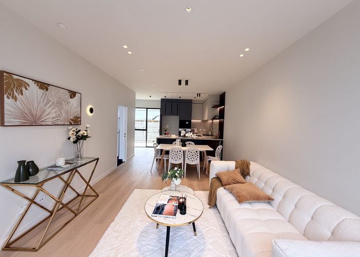  at 3-4/54 Boakes Road, Mount Wellington, Auckland City, Auckland