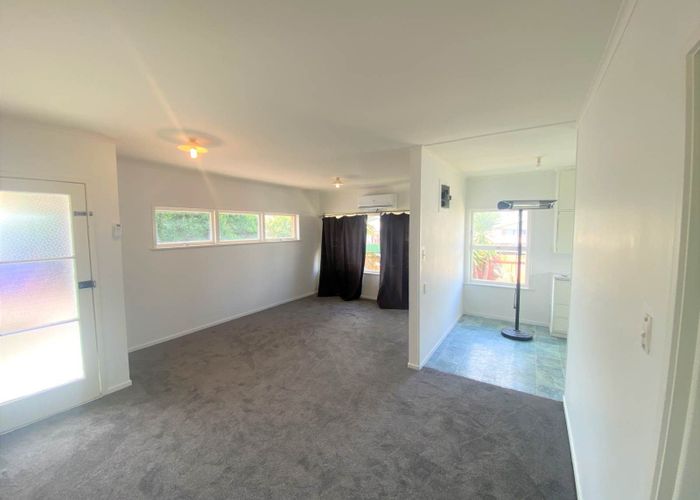  at 15 Church Street, Northcote Point, Auckland