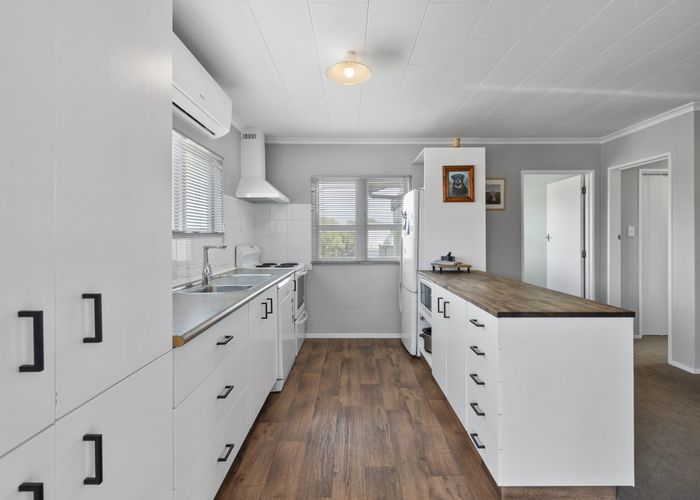 at 37 Stanway Road, Feilding