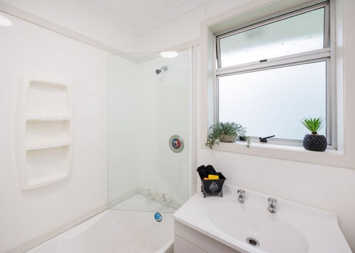  at 4 Waihi Place, Westbrook, Palmerston North, Manawatu / Whanganui