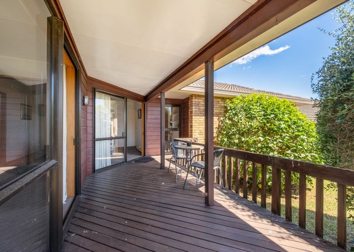  at 150 Whitford Road, Somerville, Manukau