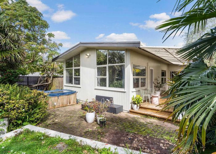  at 7 Maugham Drive, Bucklands Beach, Auckland