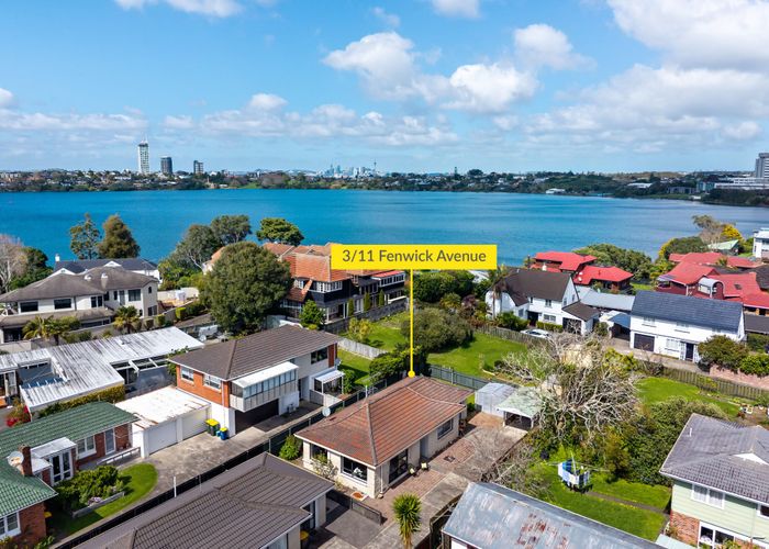  at 3/11 Fenwick Avenue, Milford, North Shore City, Auckland