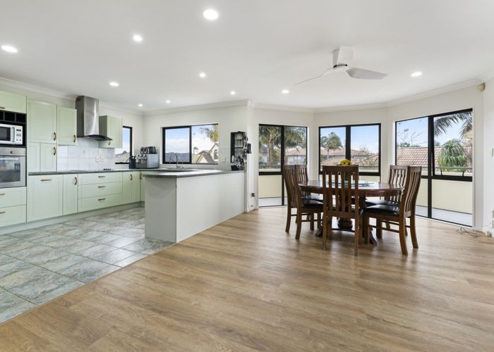  at 223 Hill Road, The Gardens, Manukau City, Auckland