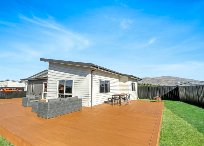  at 7 Greenfield Place, Twizel