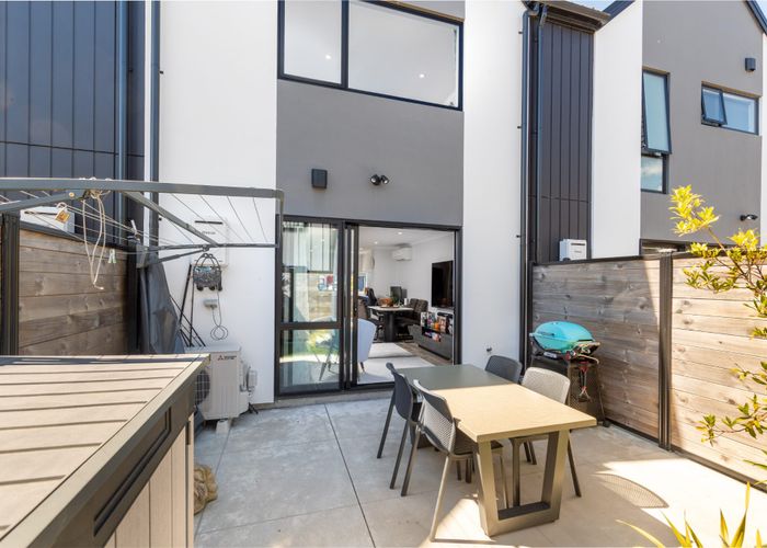  at 21 Doug Jensen Street, Wallaceville, Upper Hutt, Wellington