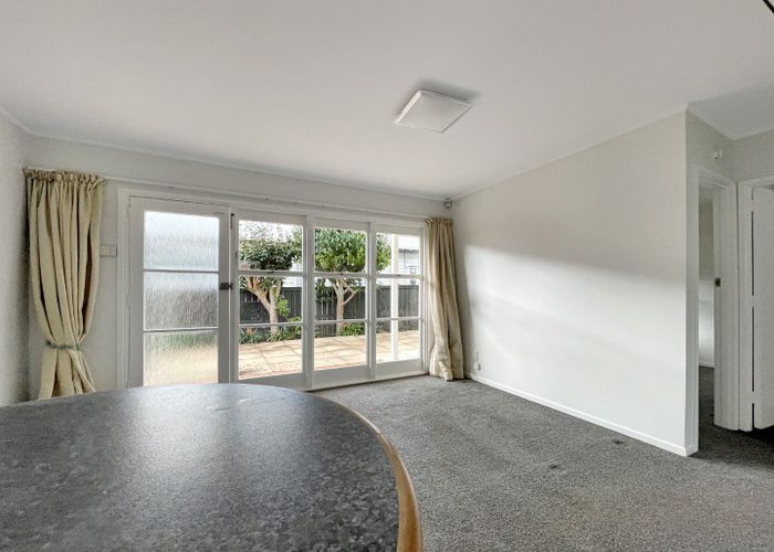  at 2/13 Armadale Road, Remuera, Auckland City, Auckland