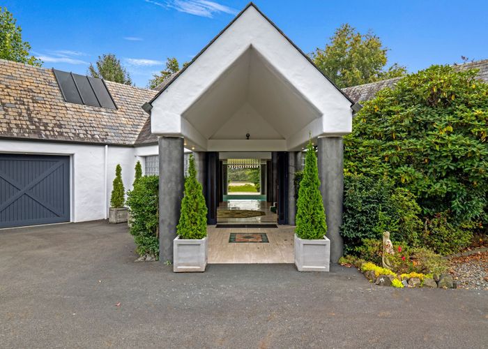  at 37 Island View Road, Karaka, Franklin, Auckland