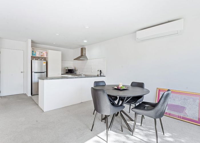 at 8/36 John Jennings Drive, Oteha, Auckland