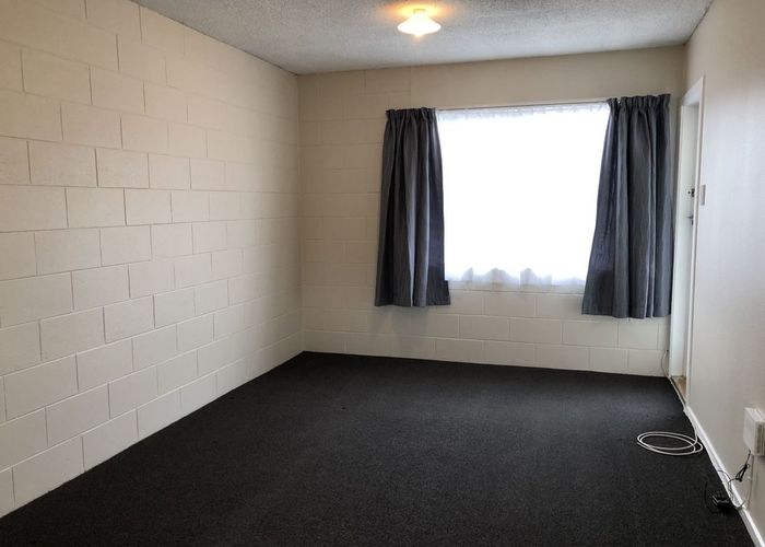  at 4/28 Wellington Street, Hamilton East, Hamilton, Waikato