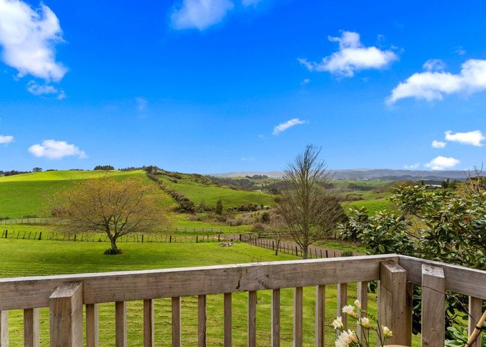  at 1737 Ponga Road, Papakura