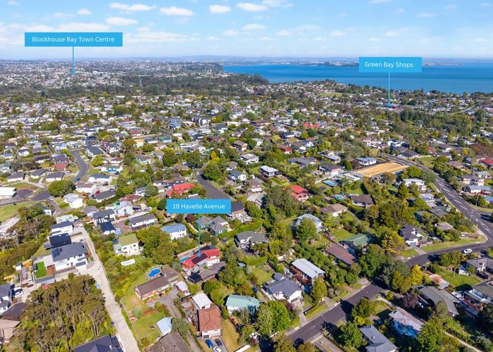  at 19 Havelle Avenue, Titirangi, Waitakere City, Auckland