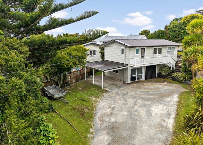  at 5 Maori Hut Road, Red Beach, Rodney, Auckland