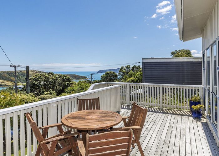  at 3 Tirowhanga Road, Paremata, Porirua, Wellington