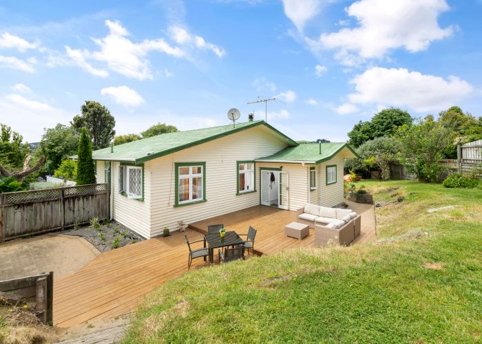  at 64 Kaitemako Road, Welcome Bay, Tauranga
