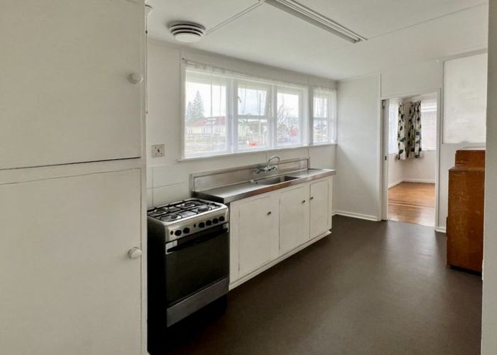  at 1199 Dominion Road, Mount Roskill, Auckland City, Auckland
