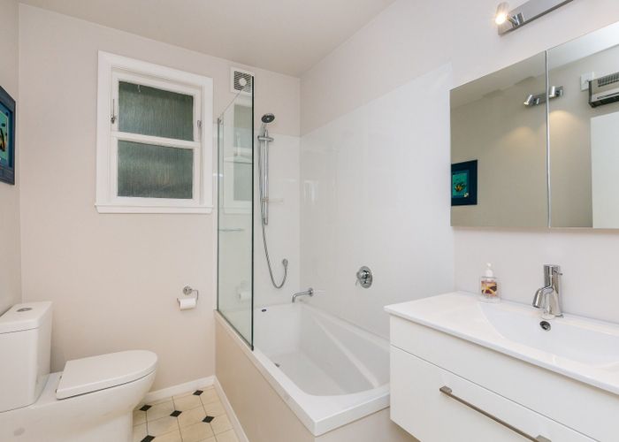  at 32C Hamilton Rd, Hataitai, Wellington, Wellington