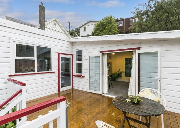  at 14 Balfour Street, Mornington, Wellington