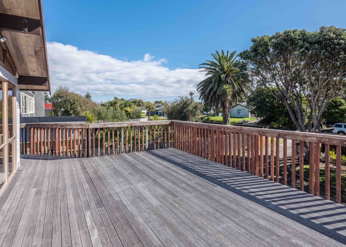  at 64 Manly Street, Paraparaumu Beach, Paraparaumu