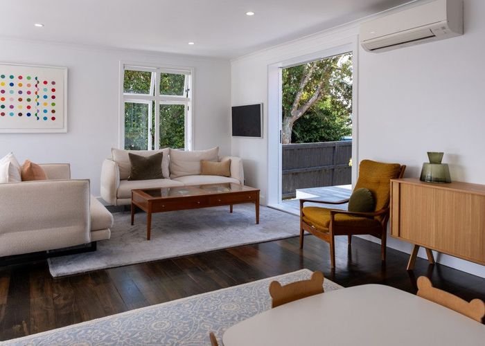  at 58 Wainui Avenue, Point Chevalier, Auckland City, Auckland