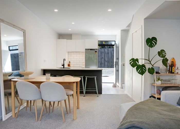  at 2/1 Jersey Avenue, Mount Albert, Auckland City, Auckland