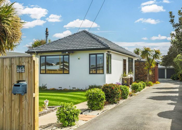  at 262 Pine Avenue, South New Brighton, Christchurch