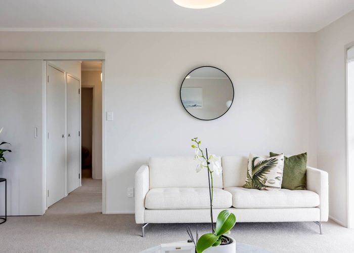  at 1/16 View Road, Wairau Valley, Auckland