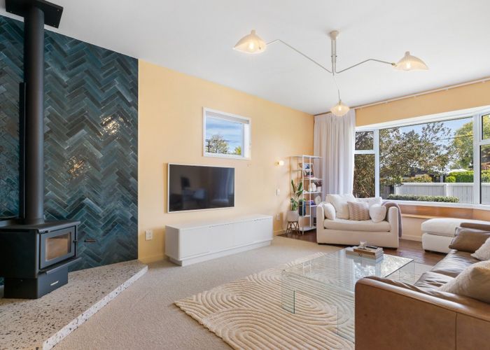  at 8 Woodville Street, Edgeware, Christchurch