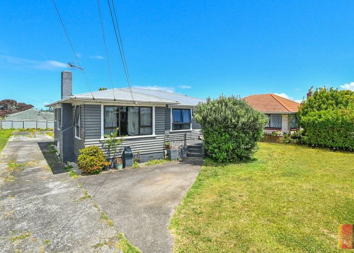  at 21 Rogers Road, Manurewa, Auckland