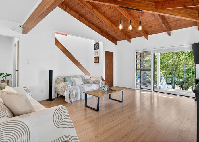  at 2/36 Gatman Street, Birkdale, North Shore City, Auckland