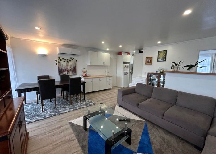  at 1/33F Springs Road, Parakai, Rodney, Auckland