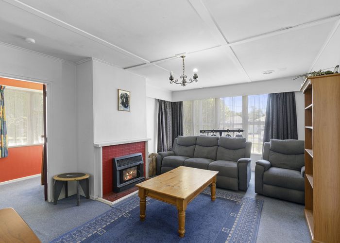  at 2 Hill Grove, Naenae, Lower Hutt, Wellington