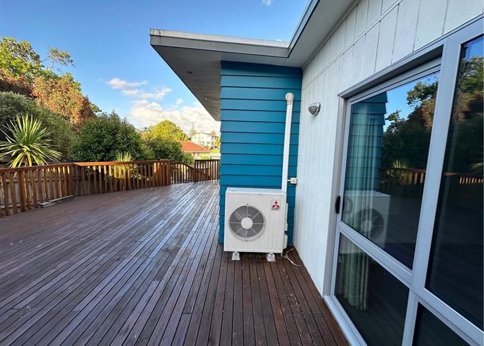  at 72 Kervil Avenue, Te Atatu Peninsula, Waitakere City, Auckland