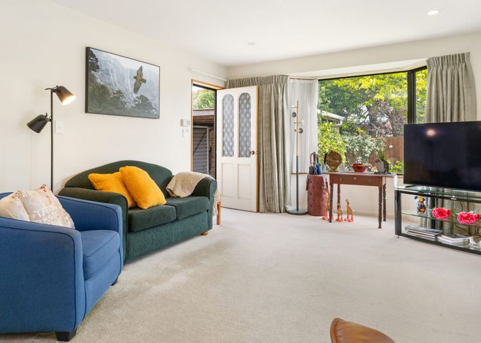  at 2/168A Lyttelton Street, Spreydon, Christchurch City, Canterbury