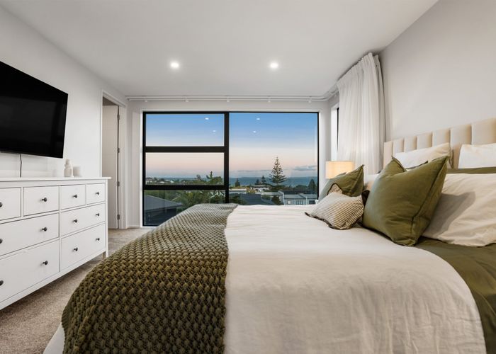  at 4/27 Hastings Road, Mairangi Bay, North Shore City, Auckland