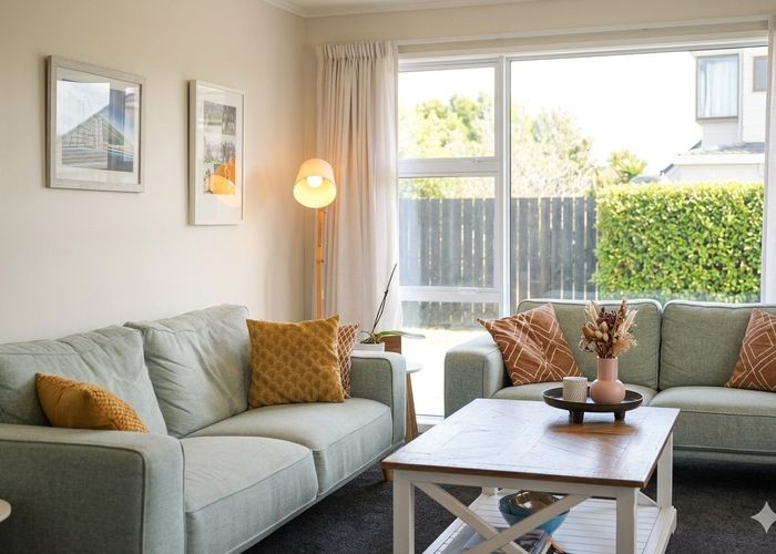  at 1/132 Onewa Road, Northcote, North Shore City, Auckland