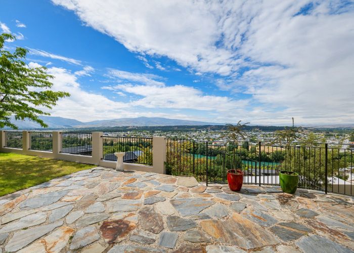  at 4 Hawkdun Place, Alexandra, Central Otago, Otago