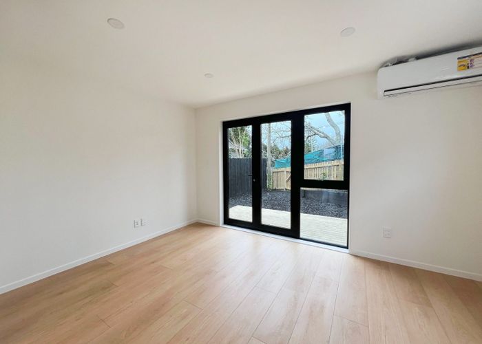  at 1/5 Peverill Crescent, Papatoetoe, Manukau City, Auckland