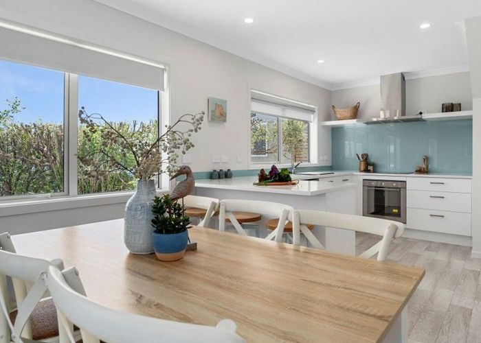  at 192 Welcome Bay Road, Welcome Bay, Tauranga, Bay Of Plenty