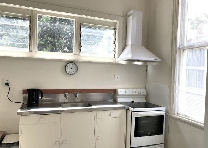  at 2/59 Majoribank Street, Mount Victoria, Wellington, Wellington