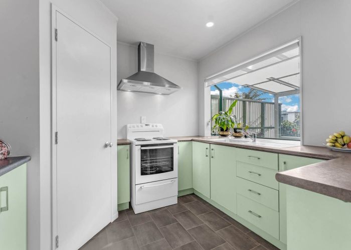  at 8A Melleray Place, Randwick Park, Manukau City, Auckland