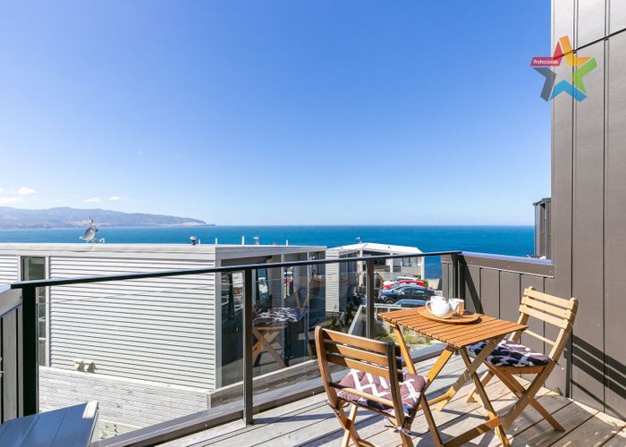  at 12/52 High Street, Island Bay, Wellington, Wellington