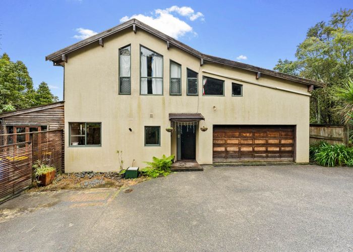  at 6 Remu Place, Greenhithe, North Shore City, Auckland