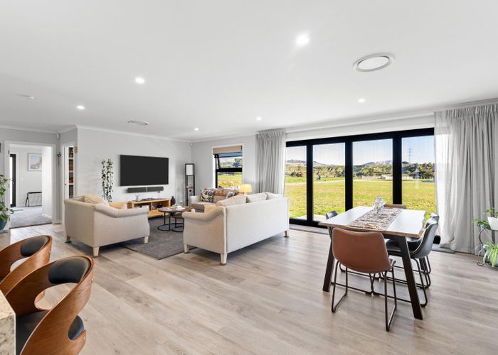  at 230 Valley Views, Fitzherbert, Palmerston North, Manawatu / Whanganui