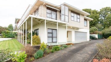  at 51 Resthill Crescent, Glenview, Hamilton