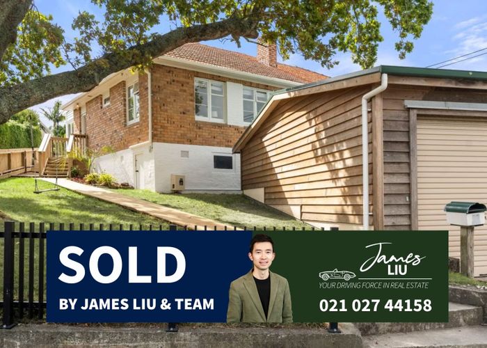  at 32 Hanlon Crescent, Narrow Neck, Auckland