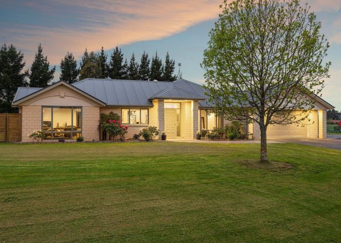  at 663 Robinsons Road, Christchurch